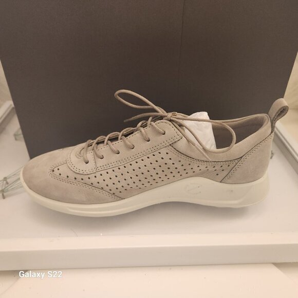 Ecco Flexure Runner Sneakers. Color "Grey Rose". NIB. Sizes: Various - Picture 4 of 12